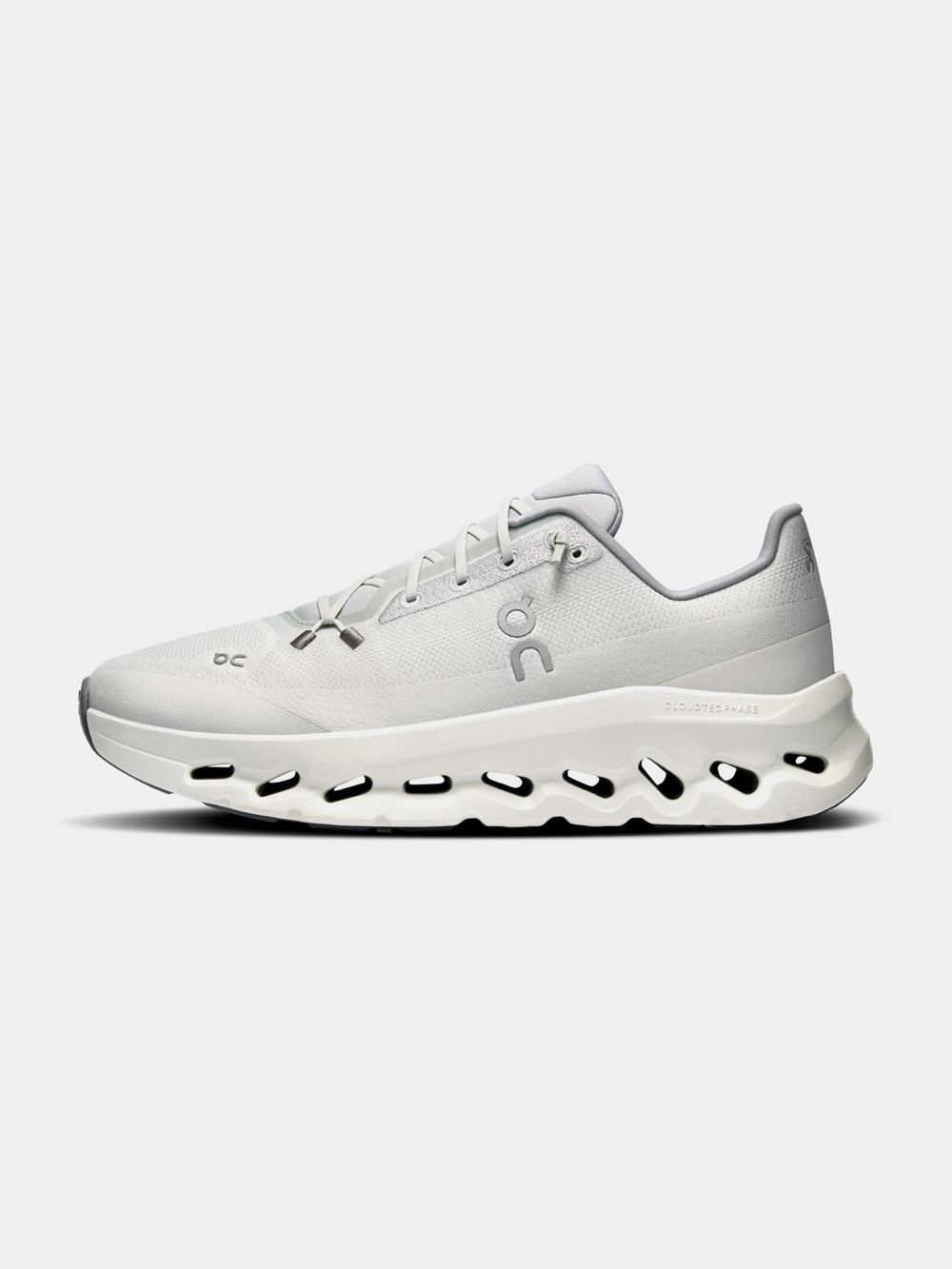 On Running CLOUDTILT
Women RUNNING SHOES Color: Glacier/Ice
Size 7 gently used - Picture 4 of 16